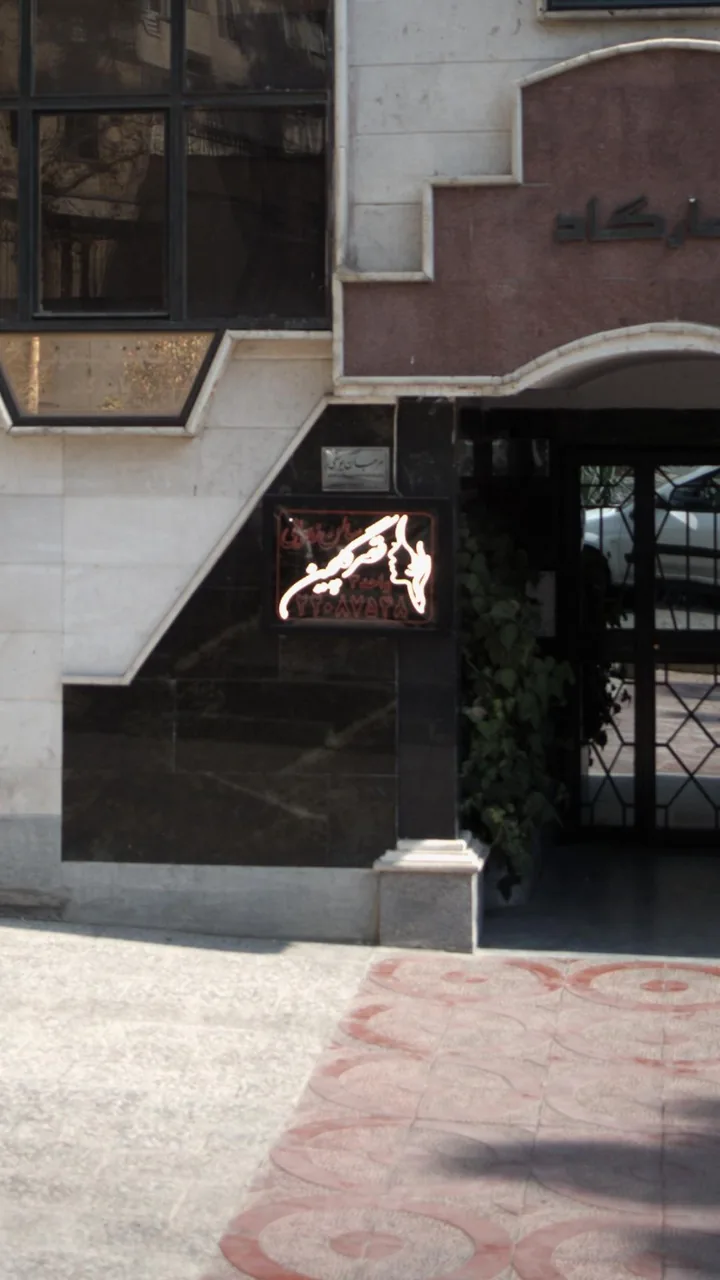 imgHeader