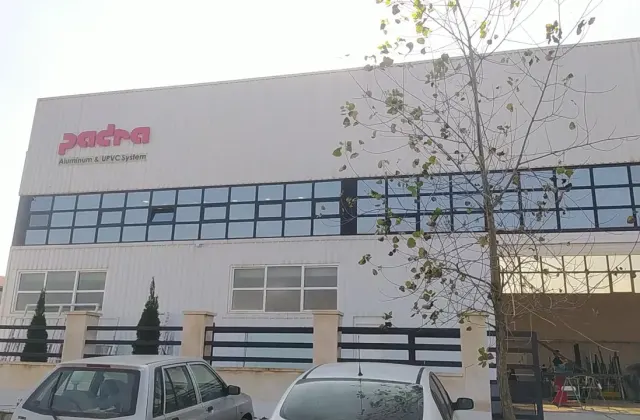 گروه صنعتی پادرا