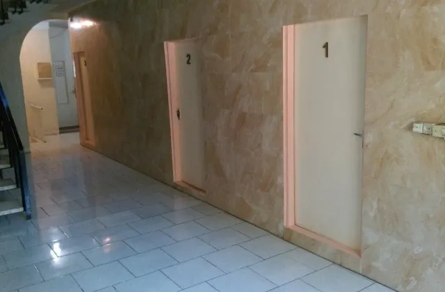اقامتگاه و پانسیون خانه سفید