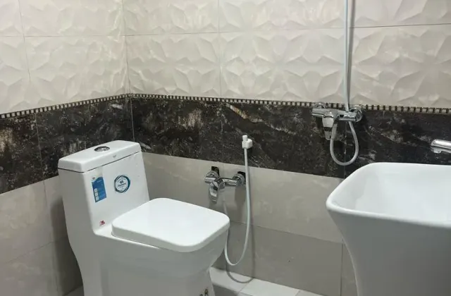 هتل عرشیا