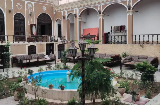 هتل سنتی رز