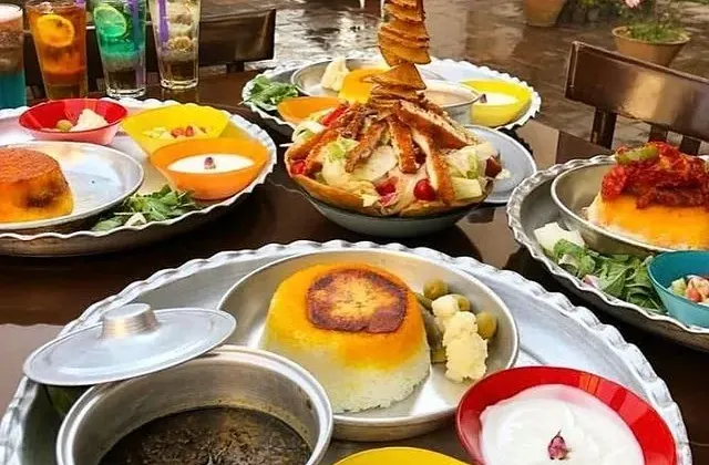 کافه و رستوران توروتورو